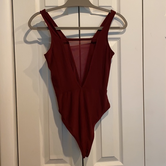 Forever 21 Maroon Mesh Front Bodysuit - Picture 2 of 4